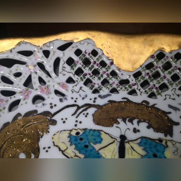 International Porcelain Artists & Teachers Inc. Decorative Dish - Picture 5 of 12